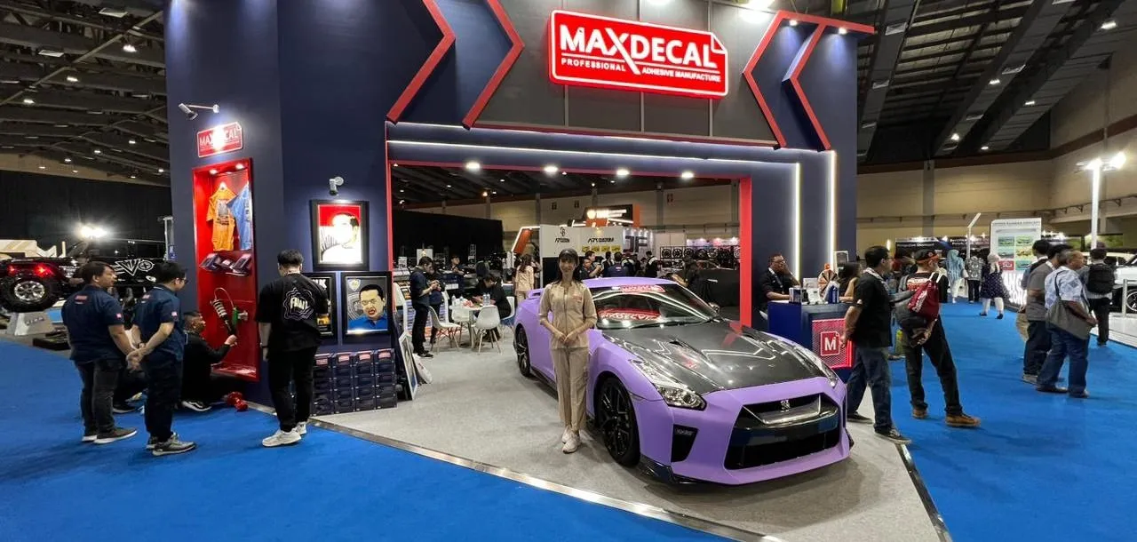 MAXDECAL booth at an international motor show
