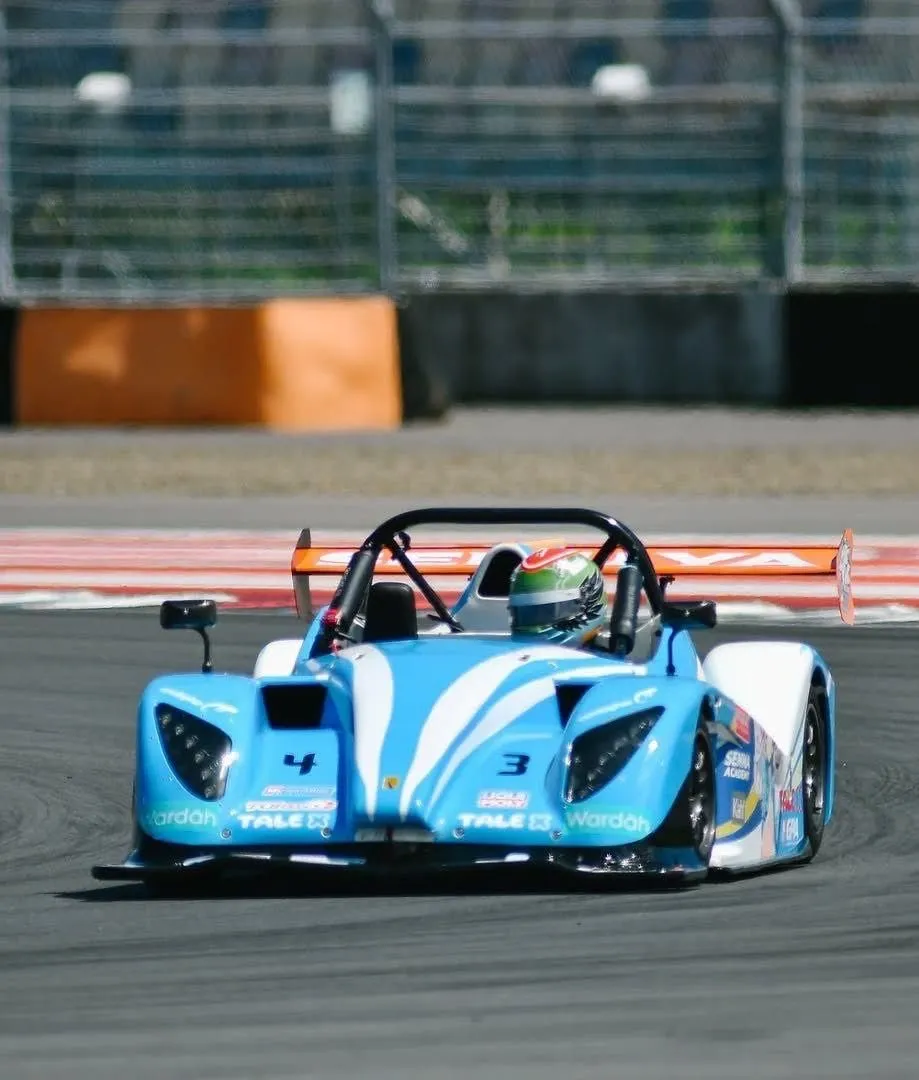 Motorcycle bodywork wrapped in APV80 + VPF100